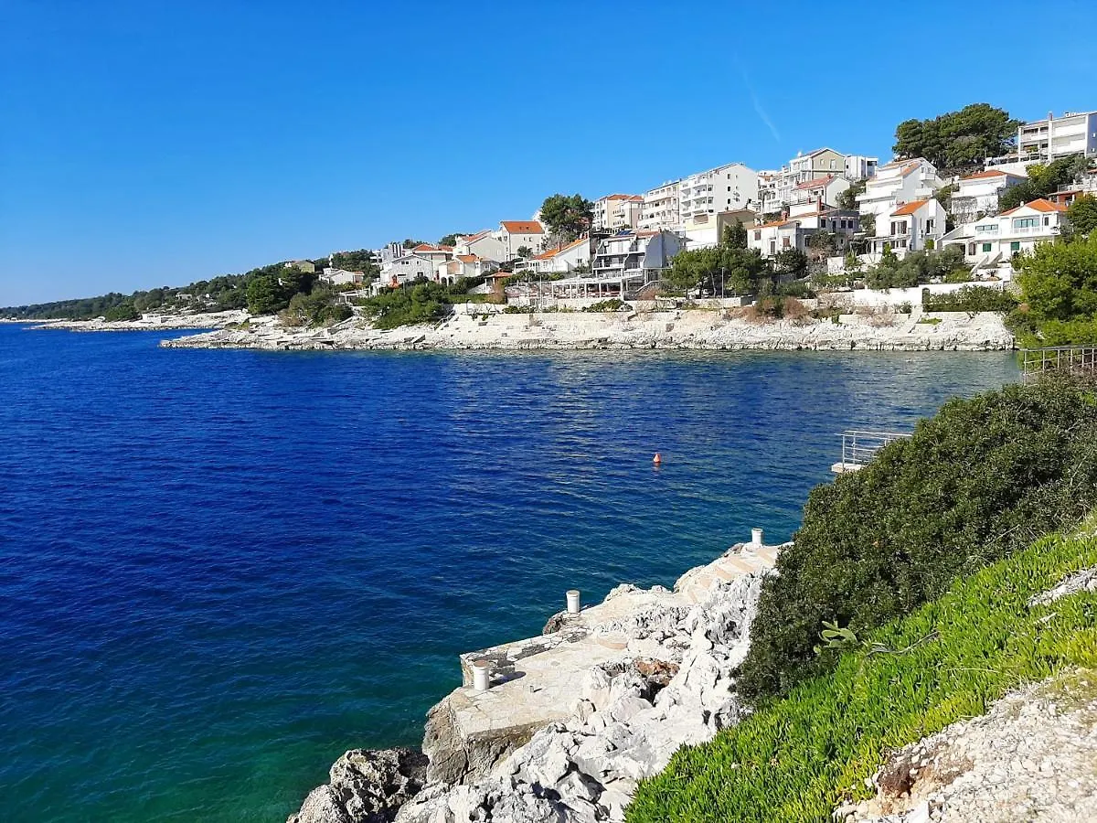 Apartments Ljulj Τρογκίρ Κροατία
